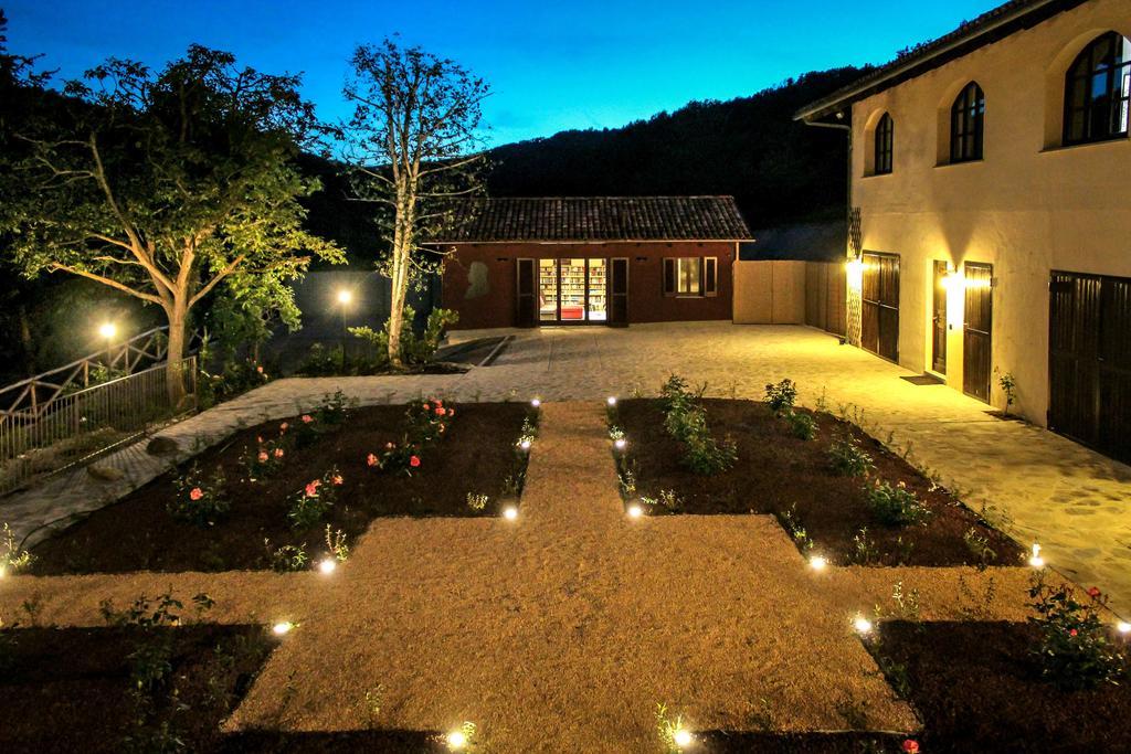 Le Stanze Della Musica Hotel Borgomale Ngoại thất bức ảnh